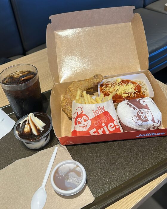 體驗Jollibee 早餐圖片